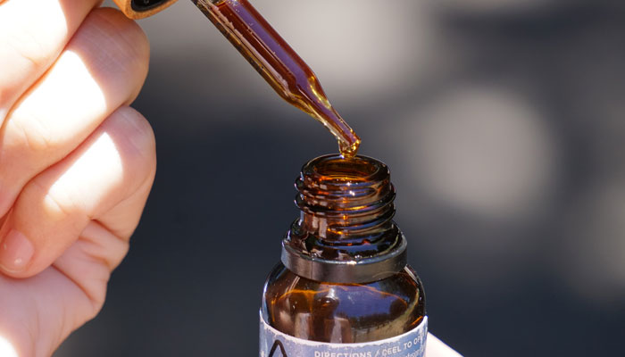 What is Full Extract Cannabis Oil? 